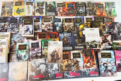 how many warhammer 40k books are there and does it matter which edition you choose?